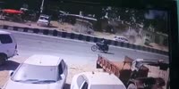 Short: Speeding Tractor Kills Biker