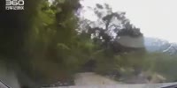 Let Me Pass !