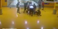 (CCTV) man beaten to death by carrefour security guards
