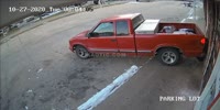 Burglar uses stolen truck to break into smoke shop