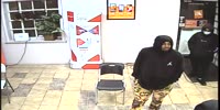 Armed Couple Robs The Store In Indianapolis