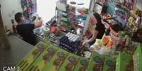 Mexico: Store Keeper Tries To Catch Robber Gets Shot