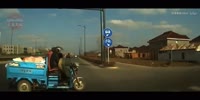 This Driver Has No Idea What Brakes Are