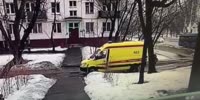 Even Ambulances Are Not Safe In Mosxow