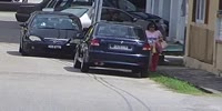 Old lady dropped by thieves