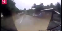 Scary & Fatal Ambulance Crash