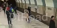 Man Falls On Tracks In Russian Subway