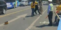 Delivery Guy Attacked By Couple In Chinese Road Rage Dispute