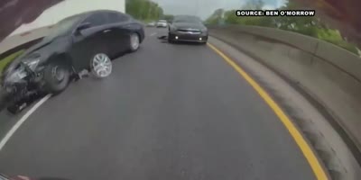 Car slam into tractor-trailer in Ohio