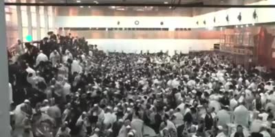 60 Injured As Synagogue Bleachers Collapse In Jerusalem