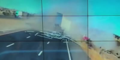 Head-on Semi Collision in Albuquerque (LQ)