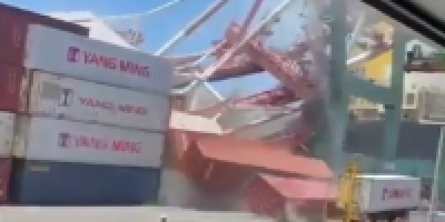 Huge Crane Collapses In Port Of Taiwan