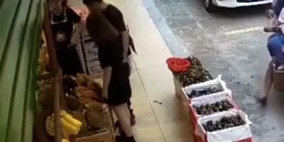 Upskirt seeker