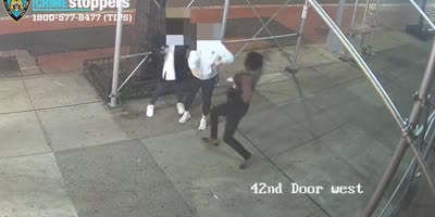 NYPD releases footage of Hell’s Kitchen hammer attack (R)