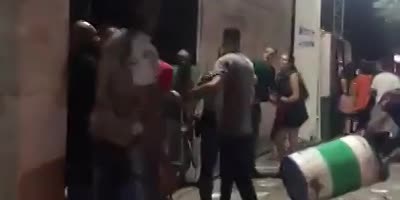 Bouncer Smacks Out Annoying Night Club Visitor