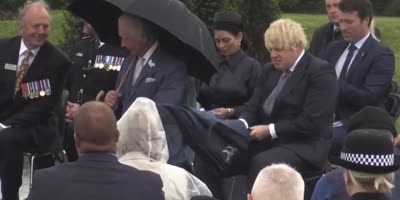 Boris Johnson VS Umbrella