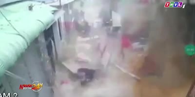 Scaffolding collapse(R)