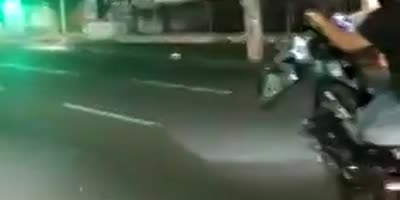 Short : Wheelie Into Cement Truck