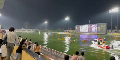 Racing Boats crashed