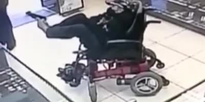 man with brain paralysis, deaf and mute steals a store in Brazil