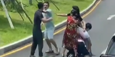 Family Involved In Road Rage Argument In China