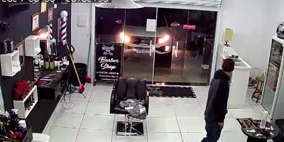 Armed Barbershop Robbery (Brazil)