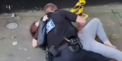 Cops Restrain Some Drunk Bitches In The Street