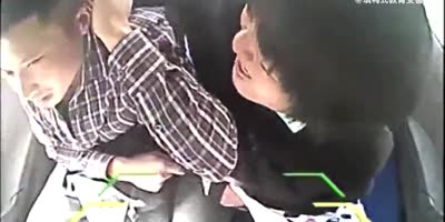 Chinese Couple Fighting In Taxi