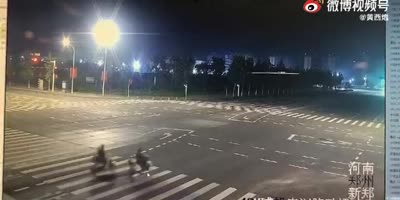Double Strike !