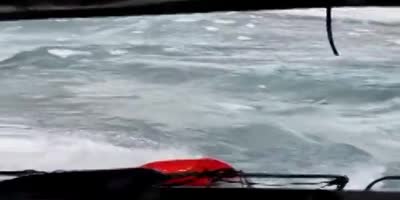 Iceberg tsunami