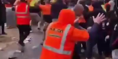 Protesting Construction Workers Raging In Melbourne