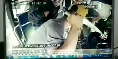 Bus Driver Robbed At Knife Point In Ecuador