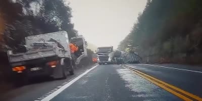 Man races his trailer.