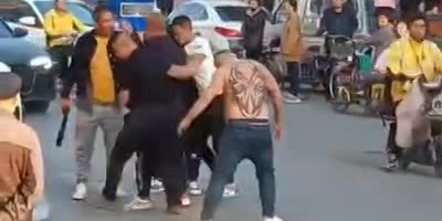 Chinese Criminals Fighting