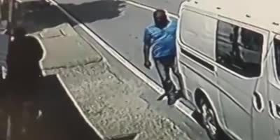 Attempted robbery of a cigarette van in South Africa