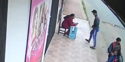 Woman Robbed In Paraguay