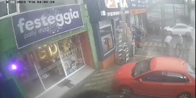 Officer Trying To Stop Store Robbers Fatally Shot In Mexico