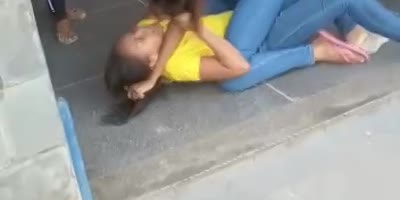 Betrayed Girl Starts A Fight In The Bakery