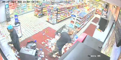 Man Trashing Detroit Gas Station