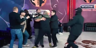 Russian Youtubers Fight In Studio