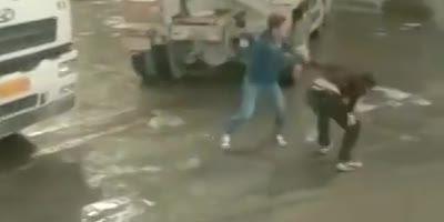 Truckers Fighting In China