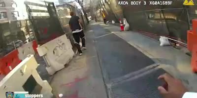 Brooklyn Phone Snatcher Chased & Caught By Fast NYPD Cop