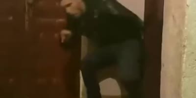 Spice User Attacked By Invisible Bees