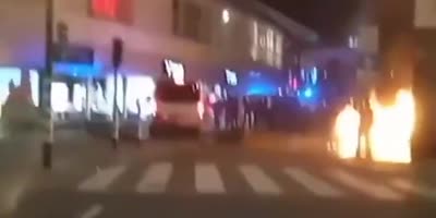 Man gets shot by Police at Riots in Rotterdam