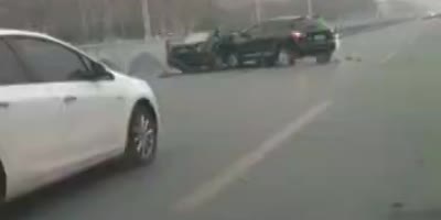 Road Raging Driver Crashes Opps Car In China