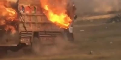 Pakistani Hell Truck