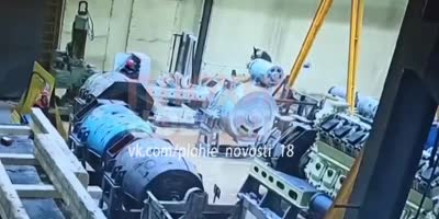 Worker Barely Avoids Getting Crushed By Falling Machine In Russia