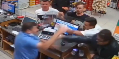 Gas Station Store Clerks Assaulted Over A Bill In Brazil