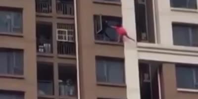 Heavy Woman Falls From A Building(R)