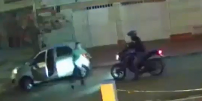 Man Trying To Defend His GF Gets Shot By Thieves In Colombia